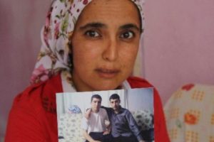Gen&ccedil; kadının uyuşturucu &ccedil;ilesi