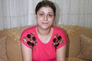 Sahte kimlikle ara&ccedil; kiralayıp sattılar