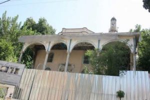 Cami avlusundan Roma t&uuml;neli &ccedil;ıktı
