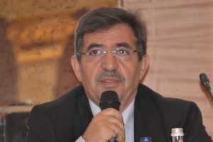 Bakan G&uuml;ll&uuml;ce o protokol&uuml; imzaladı