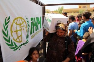 İHH'dan T&uuml;rkmen ailelere gıda yardımı
