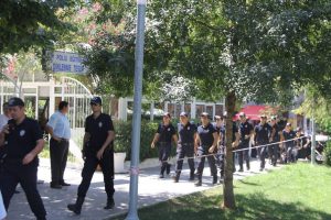 S&uuml;per kupa ma&ccedil;ı &ouml;ncesi yine kavga &ccedil;ıktı!