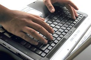 &Uuml;niversitelere e-kayıtlar başladı