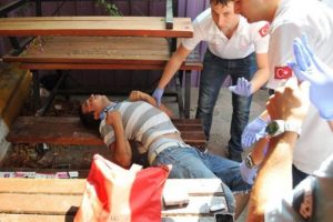 Bonzai kullanan gen&ccedil; &ouml;l&uuml;mden d&ouml;nd&uuml;