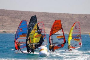 D&uuml;nya Windsurf şampiyonası başladı
