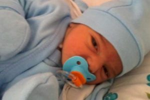 4 aylık bebek beşiğinde &ouml;l&uuml; bulundu!