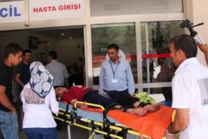İki ailenin kavgası kanlı bitti