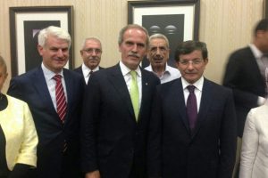 Davutoğlu'na ilk tebrik Başkan Altepe'den