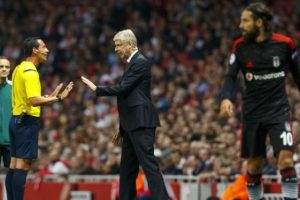 Arsenal 17. kez "Devler Ligi"nde