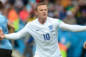 İngiltere'nin yeni kaptanı  Wayne Rooney oldu
