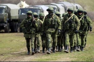 Rus askerleri Ukrayna'da