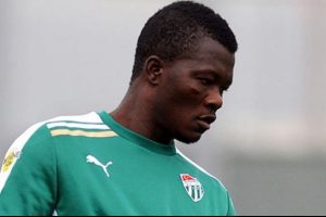 Bursaspor, Bangura ile yollarını ayırdı