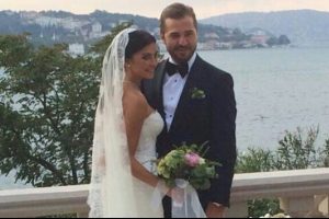 Merak edilen nikahtan ilk fotoğraf