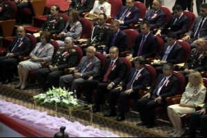 Erdoğan ve Davutoğlu GATA t&ouml;reninde