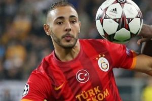 Amrabat Malaga yolunda