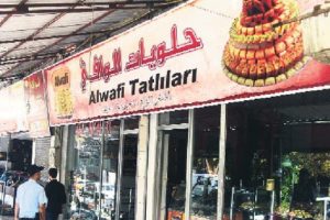 Gaziantep'te Arap&ccedil;a tabelalar kaldırıldı