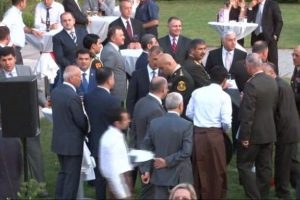 B&uuml;y&uuml;k Zafer Azerbaycan'da da kutlandı