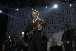Ferhat G&ouml;&ccedil;er coşturdu