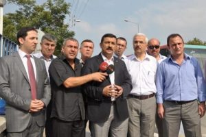Bursa'daki m&uuml;d&uuml;r protestosuna 'hakaret' soruşturması