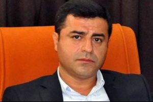 Demirtaş IŞİD'e karşı K&uuml;rt ordusu &ouml;nerdi