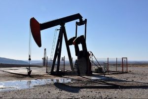 "Bazı AB &uuml;yeleri IŞİD petrol&uuml;n&uuml; satın alıyor"
