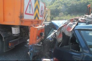 Trabzon'da feci kaza: 2 &ouml;l&uuml;
