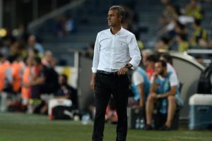 L&ouml;w'den Kartal'a s&uuml;rpriz telefon
