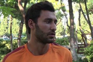 "İpi g&ouml;ğ&uuml;sleyen takım olacağız"