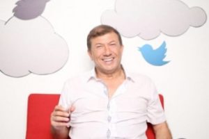 Tanju &Ccedil;olak'tan Ersun Yanal'a sert eleştiri!