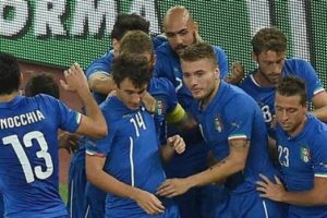 Portakallar İtalya &ouml;n&uuml;nde tutunamadı:2-0