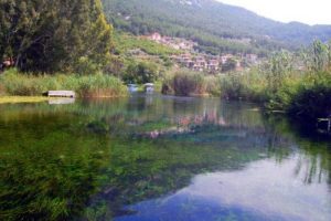 Akyaka Plajı'na tatilci akını
