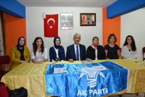 AK Partili Kadınlardan CHP'li K&ouml;se'ye tepki