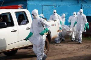 Binlerce yeni Ebola vakası bekleniyor