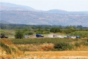 Ka&ccedil;ak&ccedil;ılar askerin uyarısına ateşle karşılık verdi