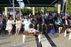 Toplu nikah ş&ouml;leninde 29 &ccedil;iftin resmi nikahları kıyıldı