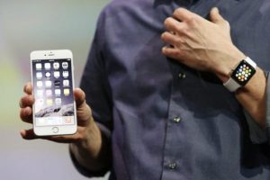Apple hisselerinde b&uuml;y&uuml;k hareketlilik