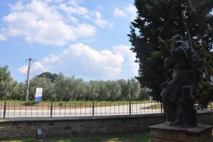 Orhan Gazi'nin yadigarı tinercilerin mekanı oldu