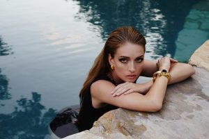 Yasemin Allen formunun sırrını a&ccedil;ıkladı...