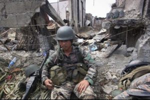 Filipinler'de &ccedil;atışma: 12 &ouml;l&uuml;