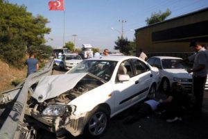 &Ccedil;ekirdek zincirleme kazaya neden oldu