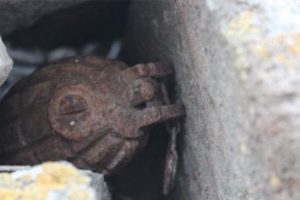 Patlamamış el bombası bulundu