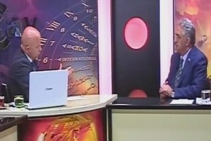 Eski Bakan ilk kez konuştu: "&Uuml;zg&uuml;n&uuml;m"