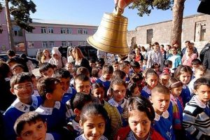 Okullara seyyar satıcı giremeyecek