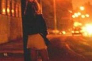 Randevulaştığı hayat kadını annesi &ccedil;ıktı!