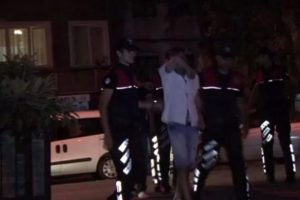 Hırsızlar yunuslardan ka&ccedil;amadı!