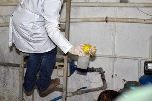 Villada ka&ccedil;ak kuyu suyu kullanılıyor