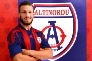 Altınordu'da Muhammet ve Koray formaya hasret