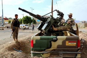 Yemen ordusu ve Husi militanlar arasında &ccedil;atışma!