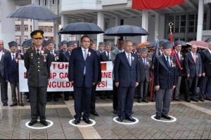 Gaziler G&uuml;n&uuml;'nde b&uuml;y&uuml;k skandal