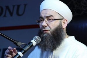 C&uuml;bbeli Ahmet Hoca'nın kanalı yayına başladı